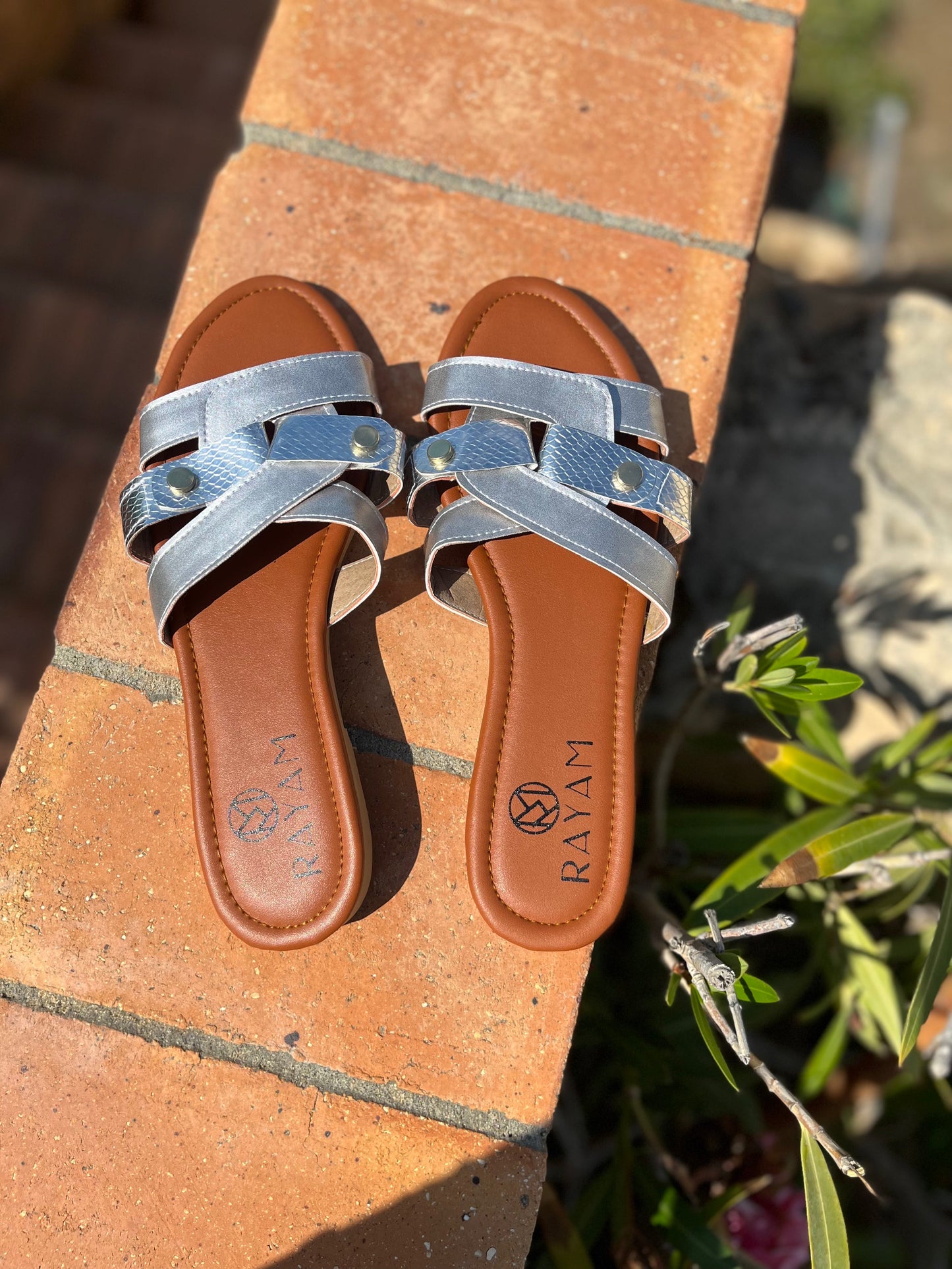 Three Straps Slides