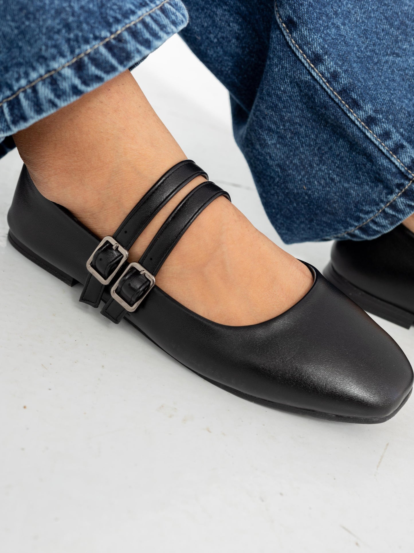 Black Mary Ballerina