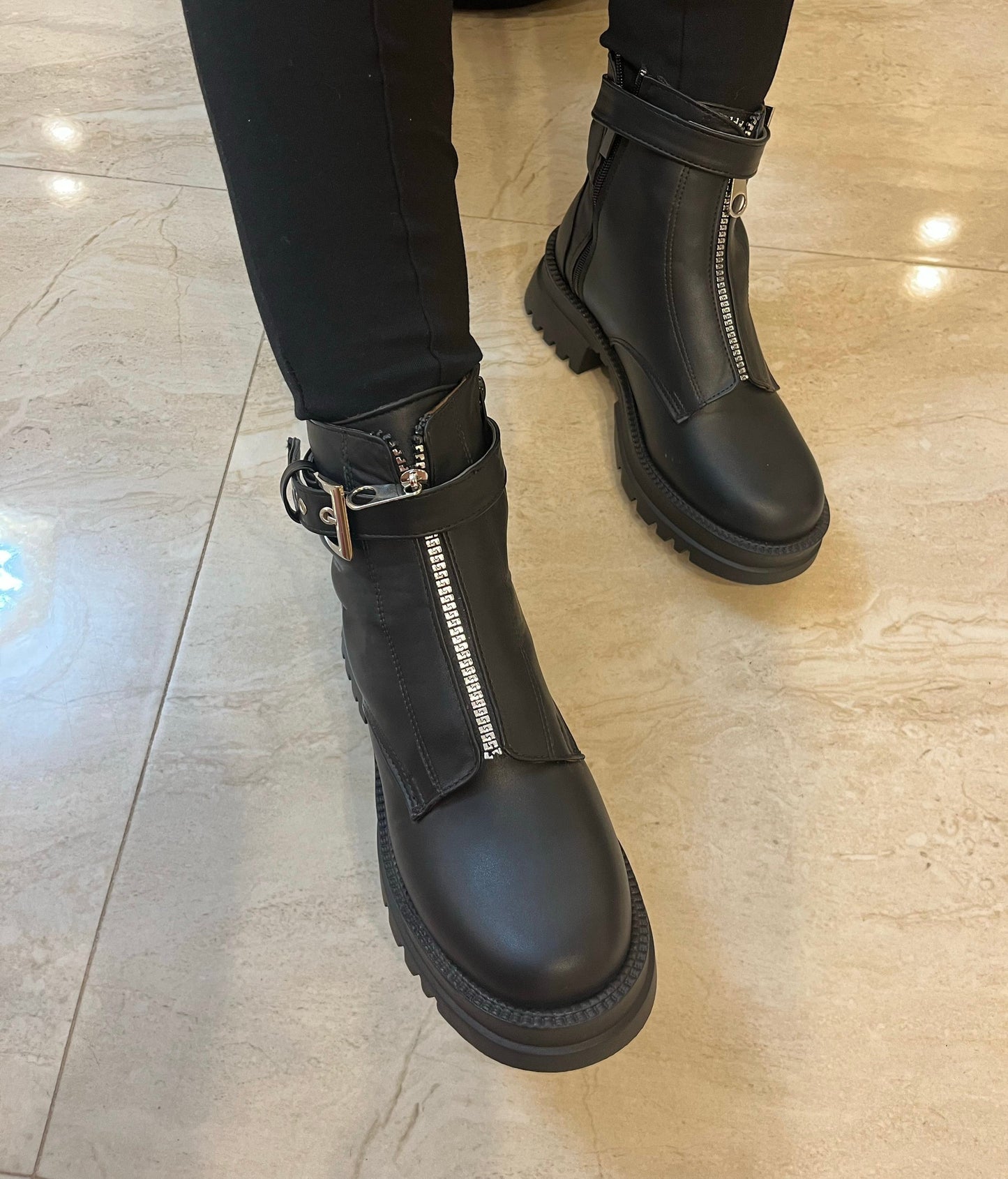 Black Jeva Boots