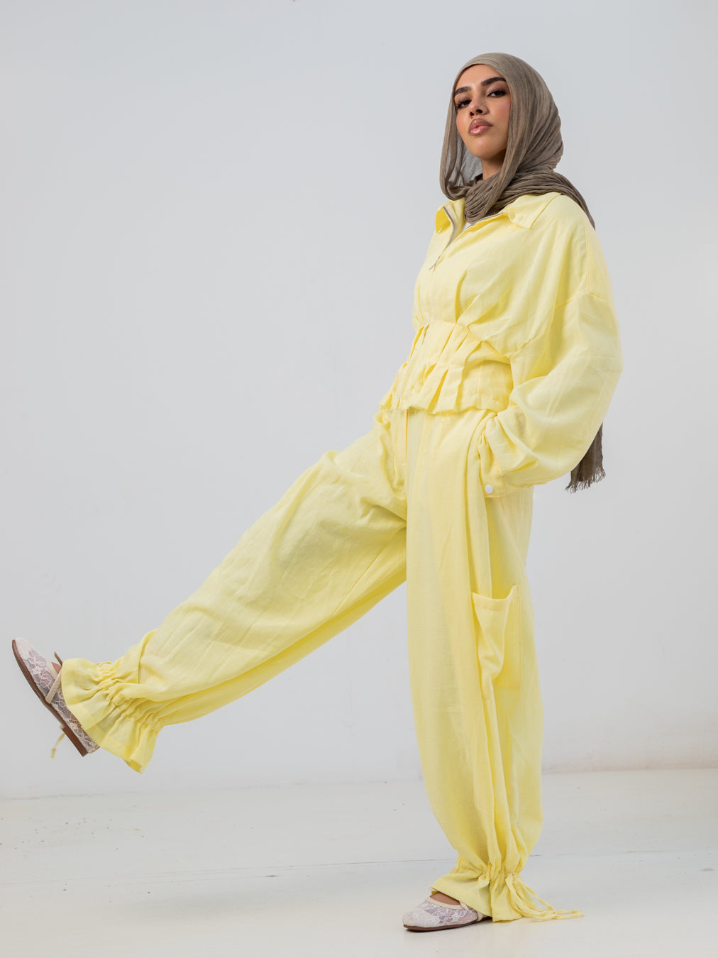 Yellow Flow Set