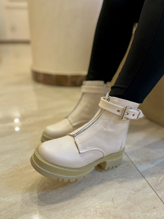 Beige Jeva Boots